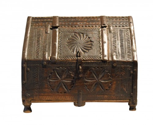 Antique Mughal jewelry box  - India Rajasthan 18th century